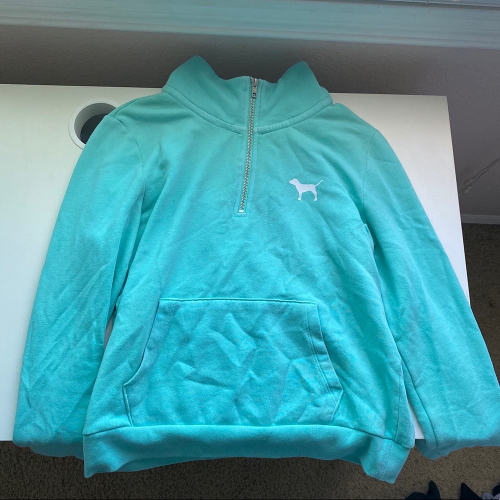 VS PINK QUARTERZIP